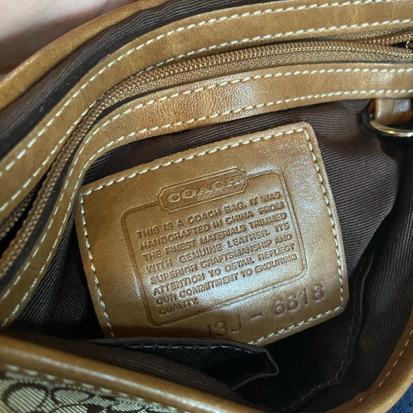 Vintage Coach Tan Mini Soho Shoulder Bag - Picture 4 of 9